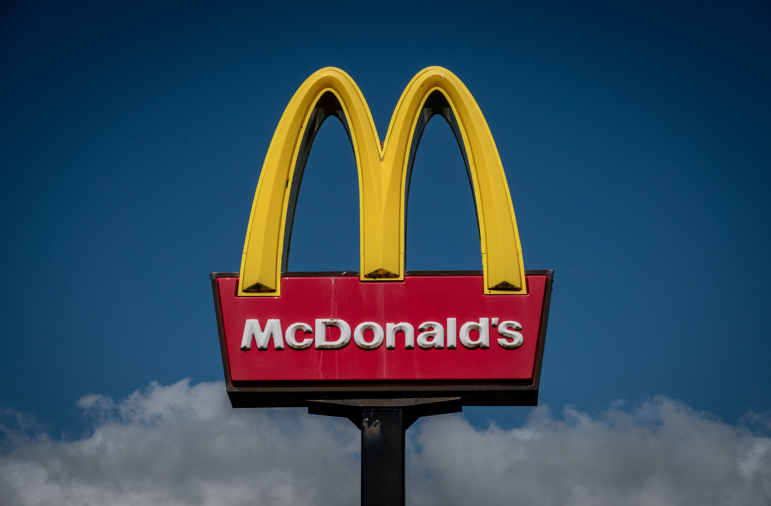 Photo: McDonald’s arches. (Matt Cardy/Getty Images)